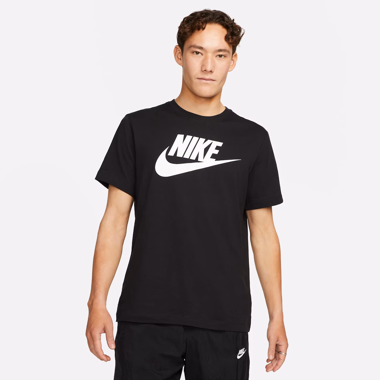 CAMISETA NIKE SPORTSWEAR ICON FUTURA MASCULINA
